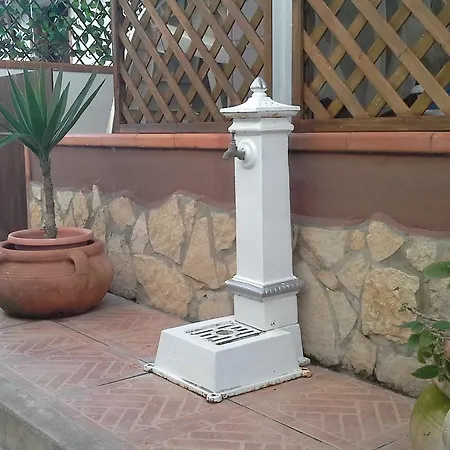 Al Borgo Di Mare Vecchio Guest house *